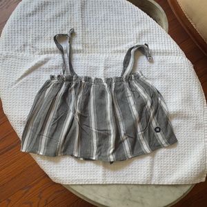 NWT Hollister crop top